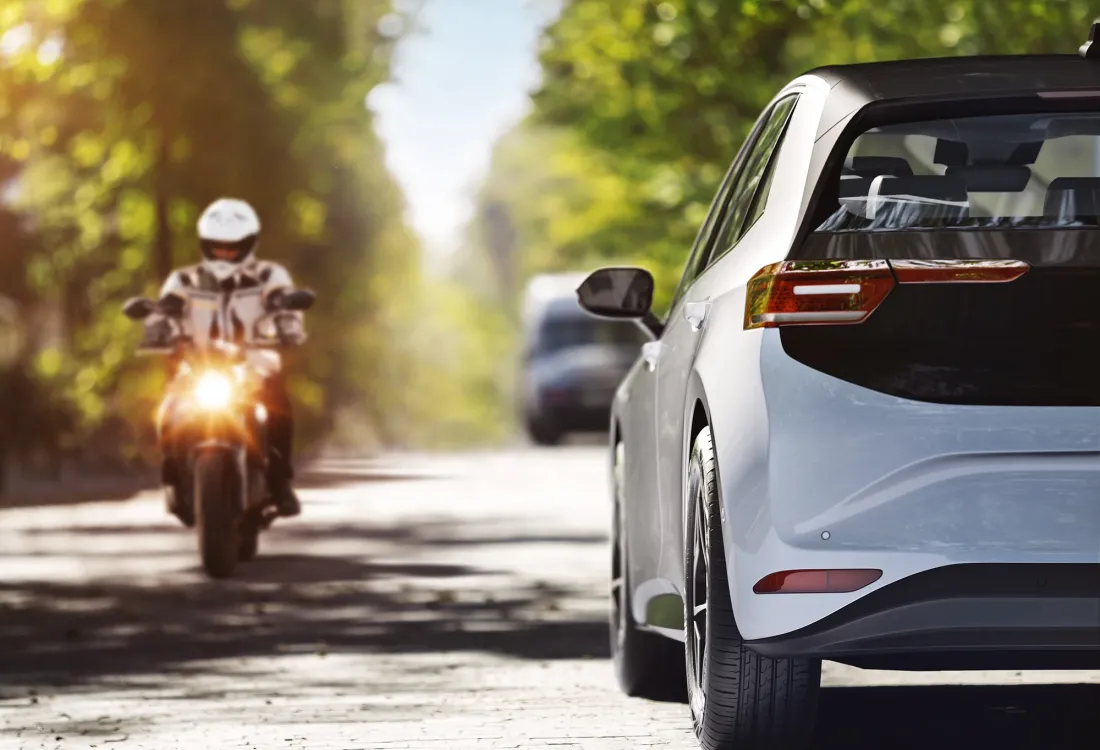 Motorcykel og bil